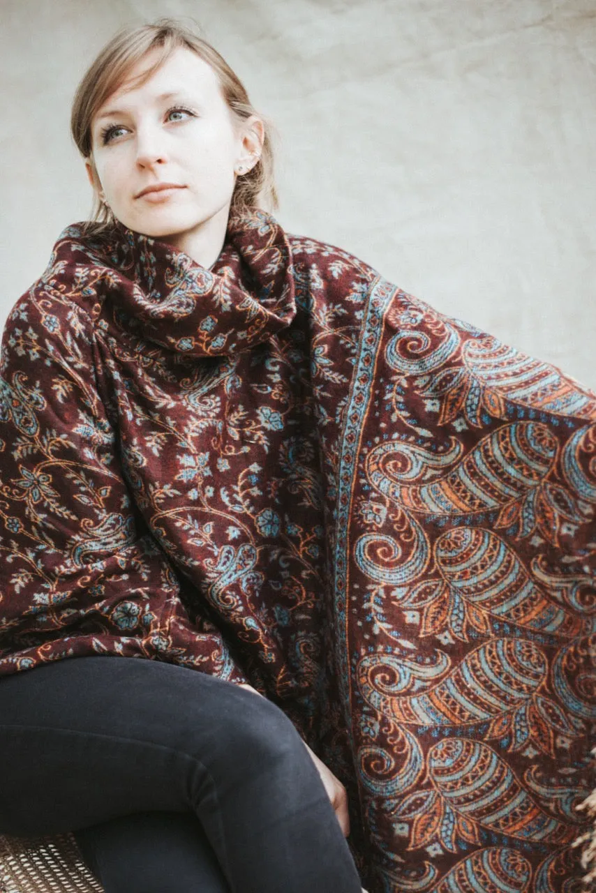 Kuscheliger Poncho ~ AURELIA