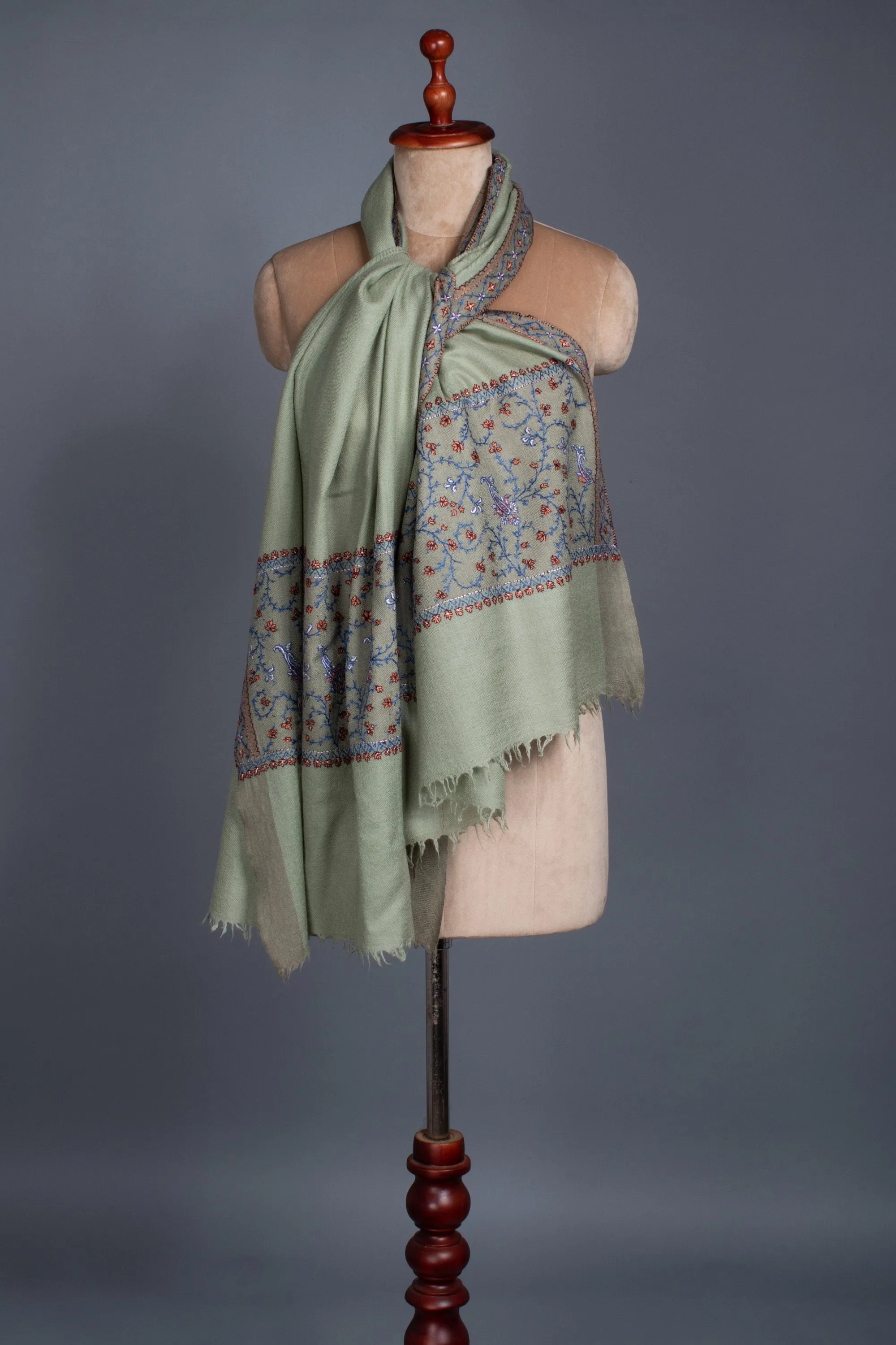 Silk Wool Shawls, Kashmiri Embroidery, Hand Embroidery, Merino Scarves, Green Wraps, Budget Scarves, 28x80" - MAINE